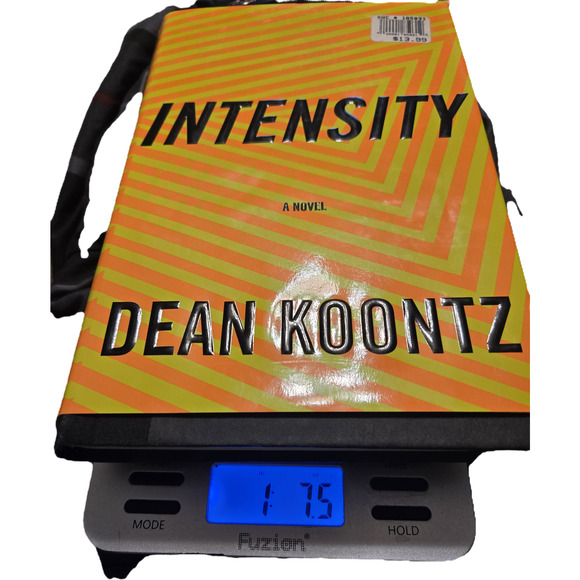 Intensity by Dean Koontz 067942525x knopf - Picture 6 of 8